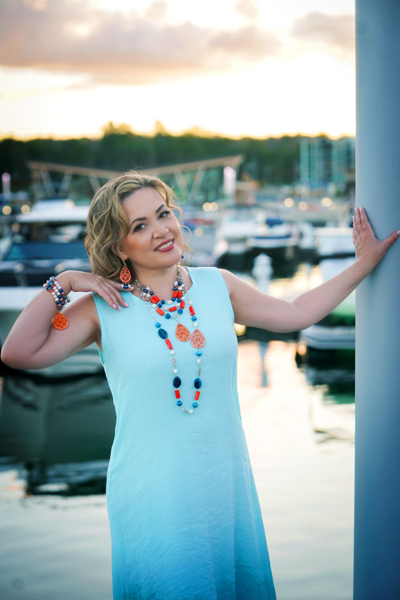 Blue & Coral Fantasy jewellery set on a model
