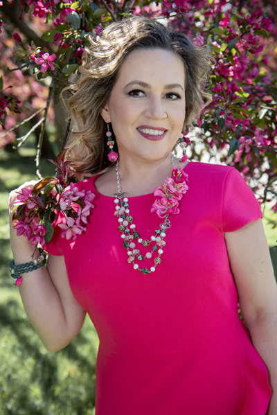 Fuscia Fantasy jewellery set on a model